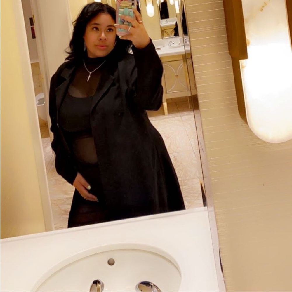 Meet your Posher, Sharelee